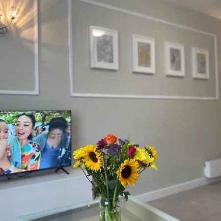 Stunning Apartment In Leeds- Financial District Leeds  Buitenkant foto