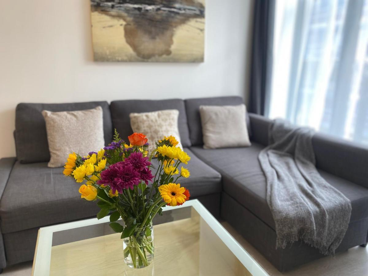 Stunning In Leeds- Financial District Apartment *